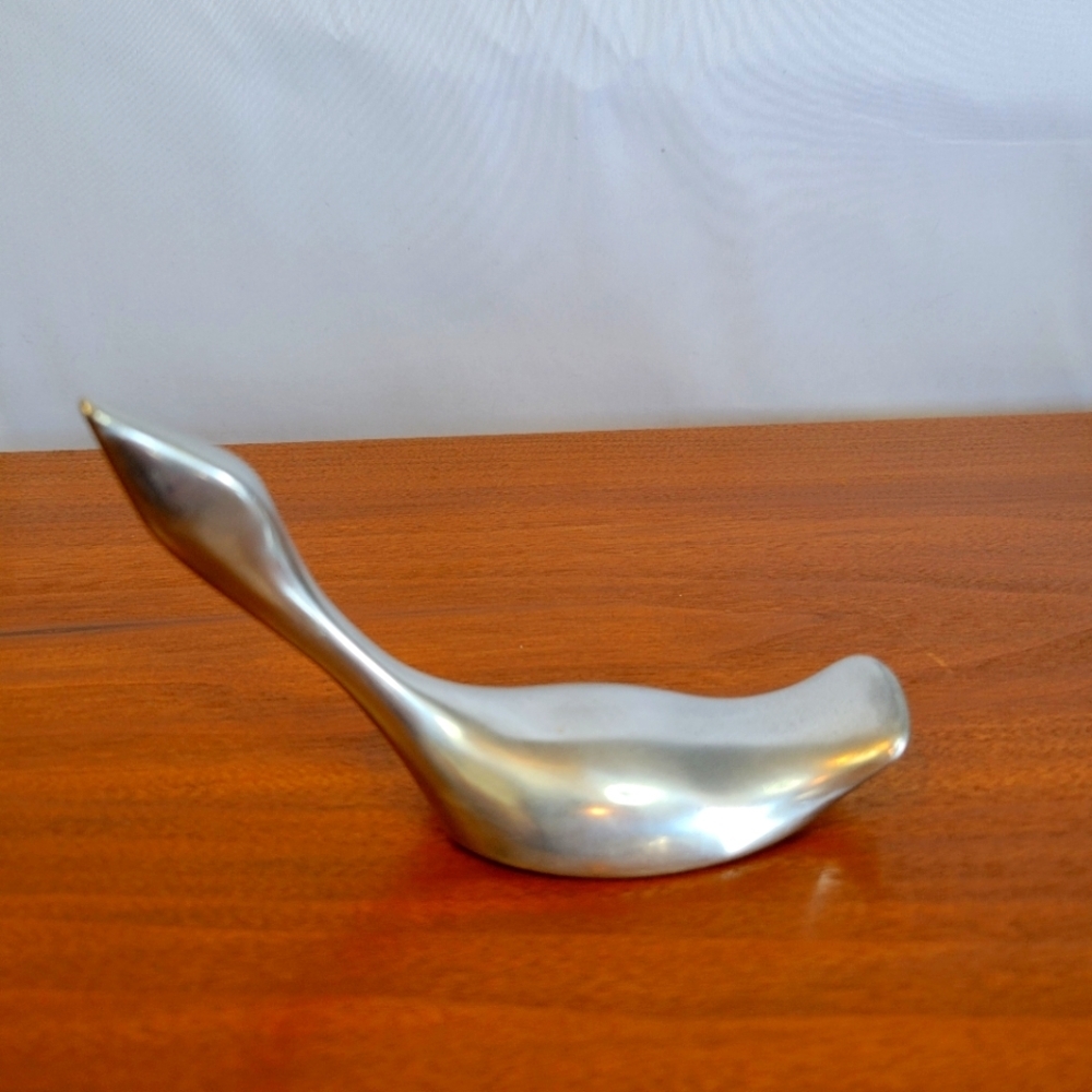 Vintage Hoselton Canada  Signed Bird Sculpture Aluminum